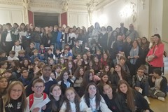 L’I. C. Rocca Bovio Palumbo D’Annunzio al Teatro Petruzzelli per il “Don Carlo” di Verdi