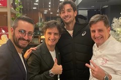 Lorenzo Musetti a Trani: visita a sorpresa a Casa Sgarra