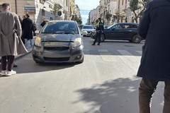 Incidente in via Aldo Moro, strada chiusa al traffico