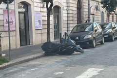 Incidente su Corso Vittorio Emanuele: feriti due giovani, non sono gravi