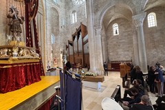 Carlo Avantario, iniziate puntuali le esequie in Cattedrale del già Sindaco della Città di Trani