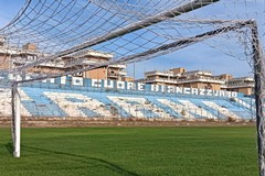 Stadio ‘Lapi’, è finita l’attesa: torna a risplendere il manto erboso del Comunale