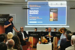 "Interno 75" conquista il pubblico: emozioni, cultura e riflessione nel viaggio poetico di Savino Sarno