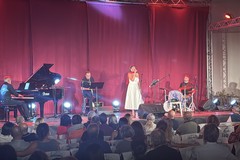 Jazz a Corte | L’universo femminile riletto in jazz: successo del concerto-racconto “InCanto di Donne” a Palazzo Beltrani