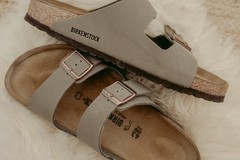 Birkenstock: alla scoperta dei nuovi modelli di ciabatte e sandali