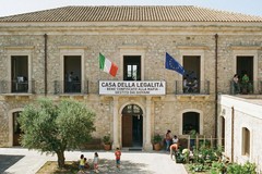 Trani, la seconda vita dei beni sottratti alle mafie: un seminario per trasformare l'illegalità in inclusione sociale