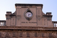 Sarà riparato l’orologio di palazzo Vischi