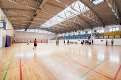 Pulitori a funzione doppia: mappatura di precisione per gli impianti sportivi