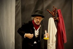 “Un canto di Natale” di Luca Mauceri a Palazzo delle Arti “Beltrani”