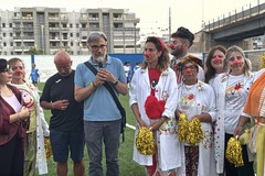 Il compleanno più bello nel cielo di Trani: la città festeggia i 18 anni di Saverio, il "Cuor di Leone" che voleva guarire i bambini