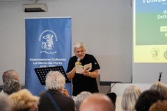 Nichi Vendola a Trani con il suo “Sacro Queer”: poesia, politica e resistenza dell’umano