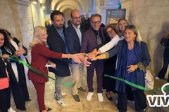 Trani e Camogli, un ponte di bellezza sul mare, inaugurata la mostra "Un mondo che scompare"