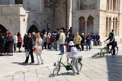Azione Trani: «Turismo e centro storico senza regole: il fallimento dell'Amministrazione Bottaro»