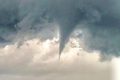 Tromba d'aria sulla città di Trani