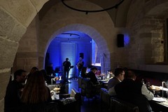 I giovedì di Ognissantino: il porto di Trani si accende di musica e teatro