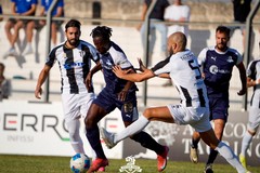 La Soccer Trani perde amaramente a Squinzano: Citro e Iaia stendono i tranesi, sconfitti 2-1