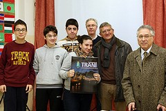 Il calendario 2011 nelle scuole di Trani