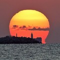 Lo spettacolo della linea d'ombra: la Cattedrale di Trani immortalata da Giovinazzo