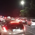 Inseguimento sulla 16 bis, i malviventi abbandonano l’auto e fuggono nelle campagne