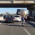 Secondo incidente del giorno sulla 16bis, tre i mezzi coinvolti