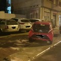 Parcheggi selvaggi in via Malcangi, la storia si ripete