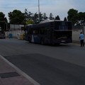 Disagi sulla strada: autobus in panne in viale De Gemmis