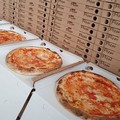 Il gusto della solidarietà, a Trani 100 pizze per i più bisognosi