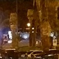 Si ferisce al braccio tentando di scavalcare il cancello della villa comunale
