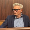 Angelo Guarriello | Consiglio comunale, l’opposizione attacca dopo il rinvio: «Spettacolo indecoroso e fuga dal confronto»