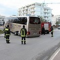 Autobus incastrato a Trani centro: bloccati gli allievi del Catanzaro