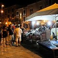 Porto di Trani, bazar e mega rissa