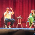Castel dei Mondi | Marco Giallini a Trani fra vinili e ricordi: «La musica mi fa sentire nell’intimità di casa»