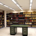 Biblioteca, una commissione per il destino di un migliaio di libri