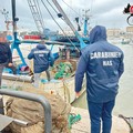 Sequestrate al porto bancarelle per la vendita abusiva del pesce. A Trani, operazione dei Carabinieri a tutela della salute pubblica e dell'ambiente