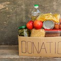 Natale e solidarietà, due palestre di Trani si trasformano in centri raccolta alimenti per i più bisognosi