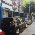 Autobus in panne, traffico in tilt in corso Imbriani