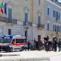 Ambulanze, sirene, Polizia:  "ciak si gira "  in piazza Quercia