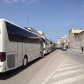 Bus turistici allo sbaraglio, in città regna ancora il caos