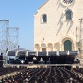 Concerto di Renga: cade la copertura del palco, nessun ferito