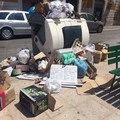 Piazza Cittadella: il regno dei rifiuti a due passi dal  "porta a porta "