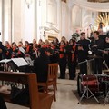 Torna il coro dello Spirito Santo tra canti e dolci melodie