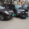Scontro tra due auto all'incrocio tra via de Cuneo e via Bebio: nessun ferito