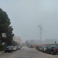 Trani come Milano, la nebbia raggiunge le vie della città