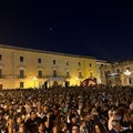 Shut up and dance, bagno di folla per l'evento in piazza Quercia