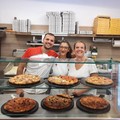 Dal forno all'app in tutta Trani: la Pizzeria Quattro Stagioni, tra Dop italiane e pugliesi, ora a portata di click