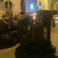 Auto si ribalta in centro a Trani, nessun ferito