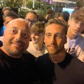 ll  "principino " Claudio  Marchisio ieri  a passeggio sul porto di Trani