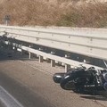 Incidente all'altezza dell'uscita a Boccadoro, un motociclista sbalzato dalla sua moto