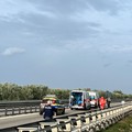 Incidente sulla S.S.16 bis causato da un' auto rubata: feriti e code tra Trani nord e Trani Boccadoro