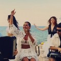Una nuova  "Serenata " di Serena Brancale dal molo di Trani